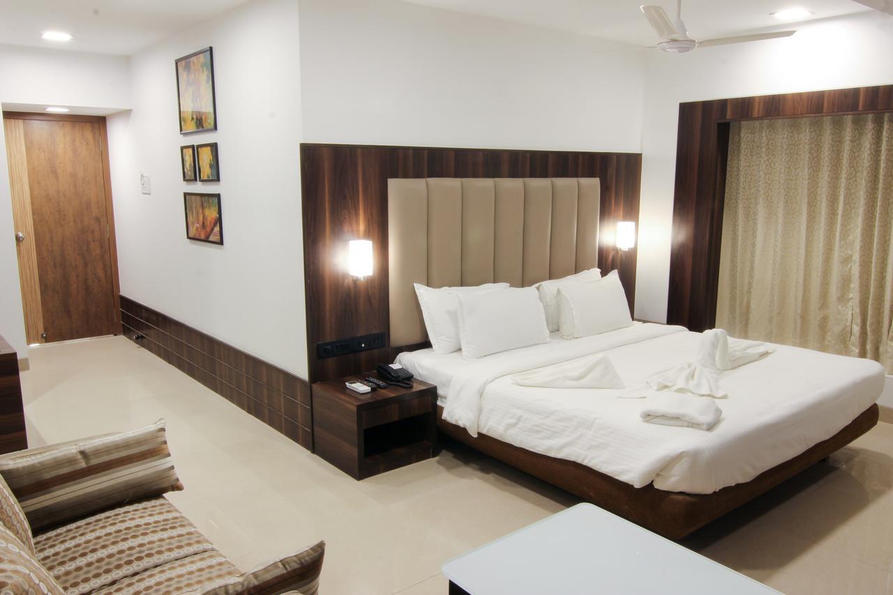 Golden Chariot The Boutique Hotel Mumbai Eksteriør bilde